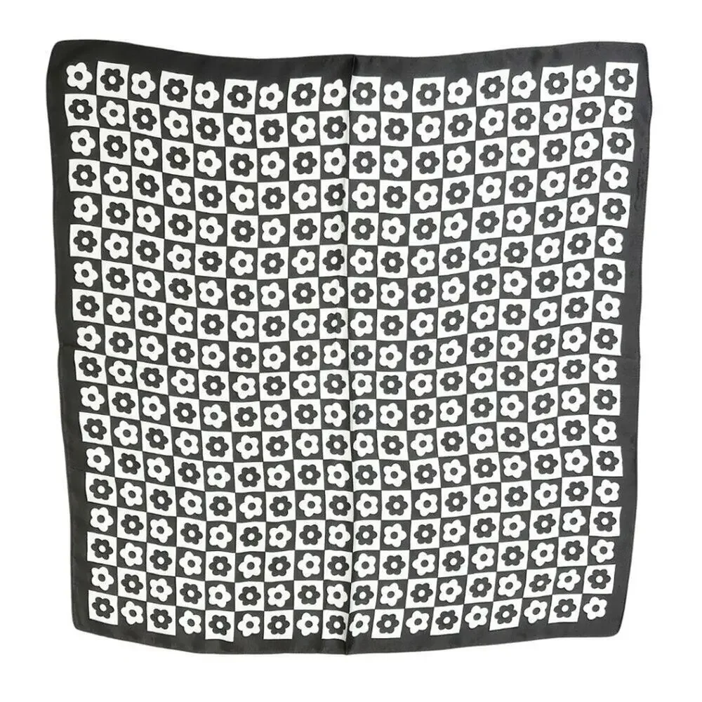 2/$30 NEW Groovy Retro Flower Power Black White Geometric Print Fashion Scarf